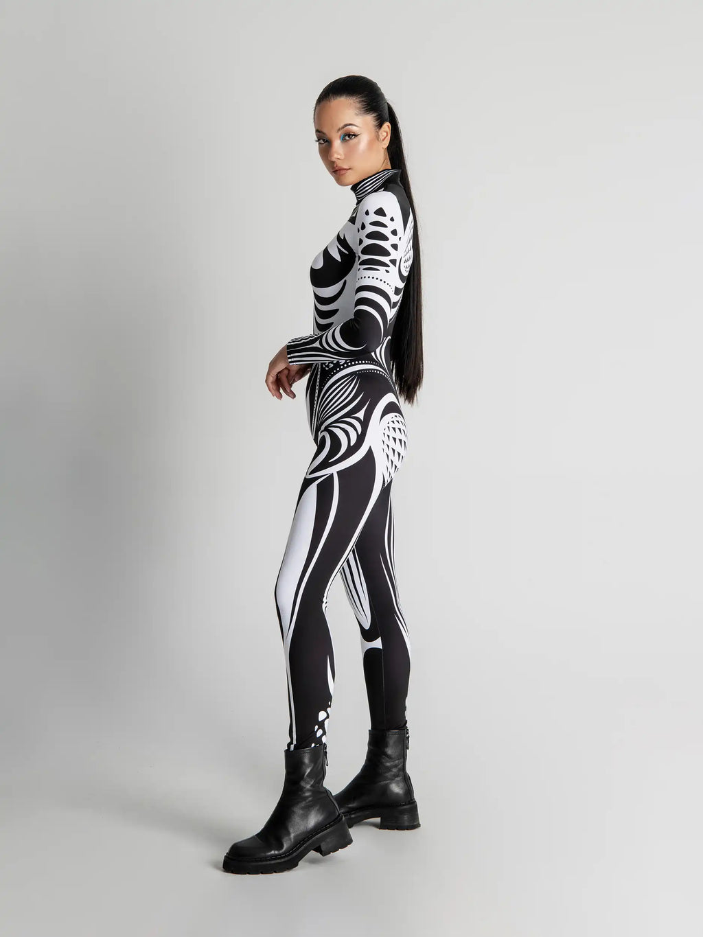 Monochrome Graphic Festival Outfit