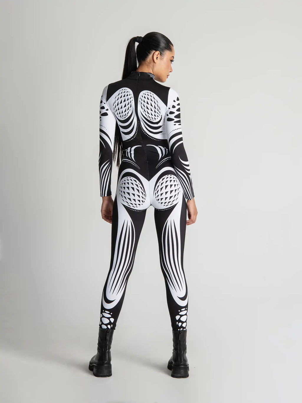 Monochrome Graphic Festival Outfit